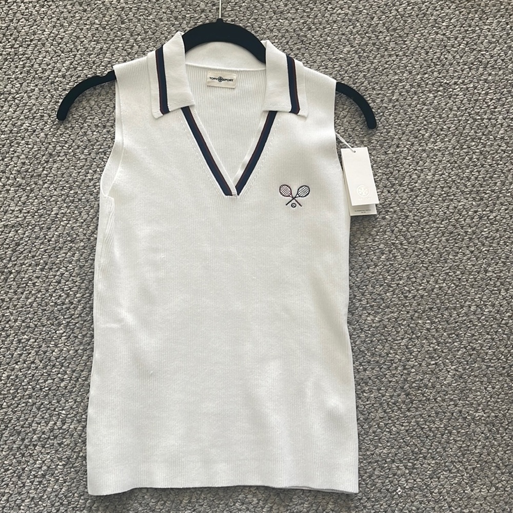 Tennis tank